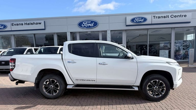 2019 Mitsubishi L200 Double Cab DI-D 150 Barbarian 4WD Double Cab Pick-up Diesel Manual