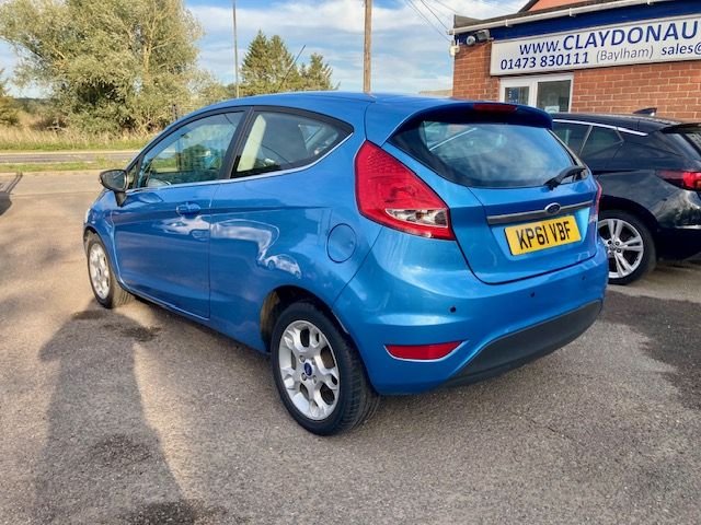 2011 Ford Fiesta 1.4 ZETEC 3dr  WITH SERVICE HISTORY Hatchback Petrol Manual