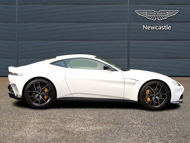  Aston Martin Vantage 4.0 V8 Coupe 2dr Petrol Auto Euro 6 (510 ps) Petrol Automatic