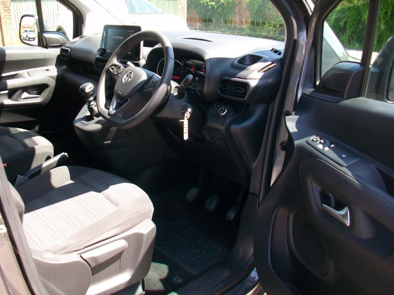 2020 Vauxhall Combo Life 1.2 Turbo Energy 5dr [7 seat] MPV Petrol Manual