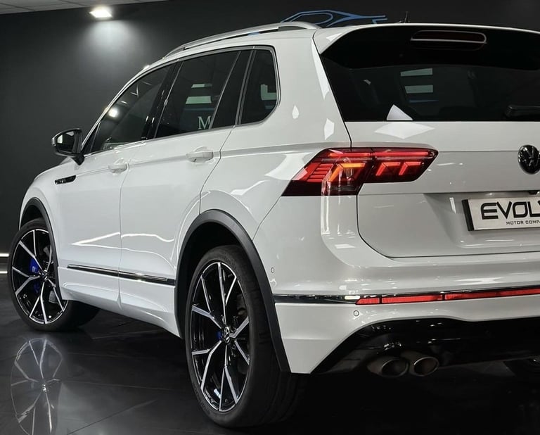 2021 71 VOLKSWAGEN TIGUAN 2.0 TSI R SUV 5DR PETROL DSG 4MOTION EURO 6 (S/S) (320