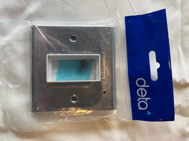 Deta Polished Chrome Blank Plates & Modular Plates X9
