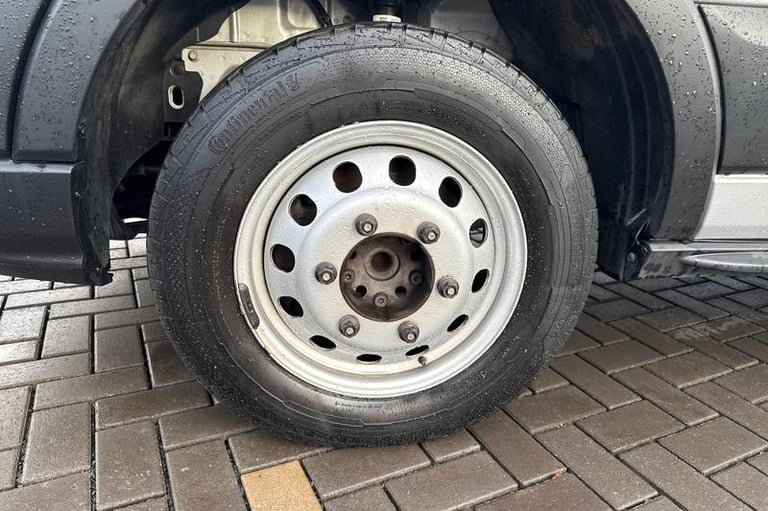 2023 Ford Transit 2.0 EcoBlue 170ps H3 18 Seater Leader Auto MINIBUS DIESEL Automatic