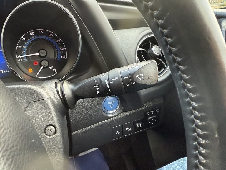 2018 Toyota Auris 1.8 Hybrid Design TSS 5dr CVT [Nav] HATCHBACK PETROL/ELECTRIC Automatic