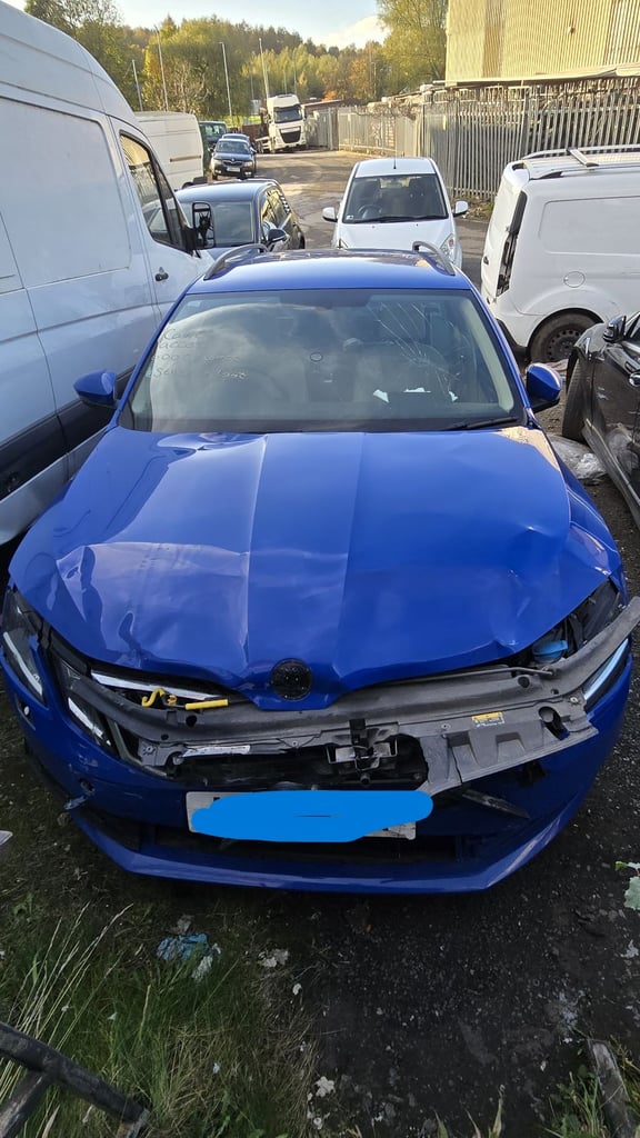 SKODA OCTAVIA 2017-2020 1.5 TSI ESTATE TSM GEARBOX DADA BLUE LV5F - BREAKING FOR PARTS & SPARES