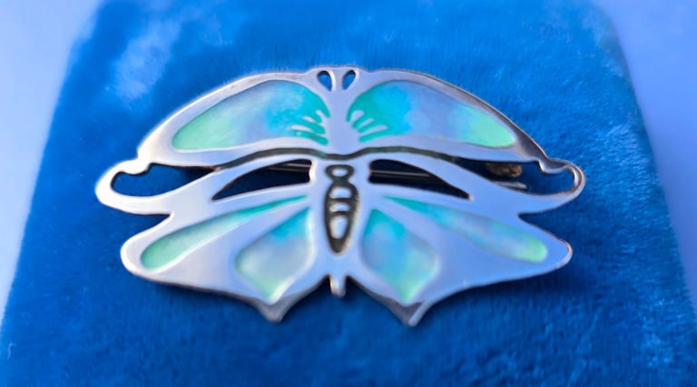 Pat Cheney Art Deco Design Butterfly Enamelled Sterling Silver Brooch 