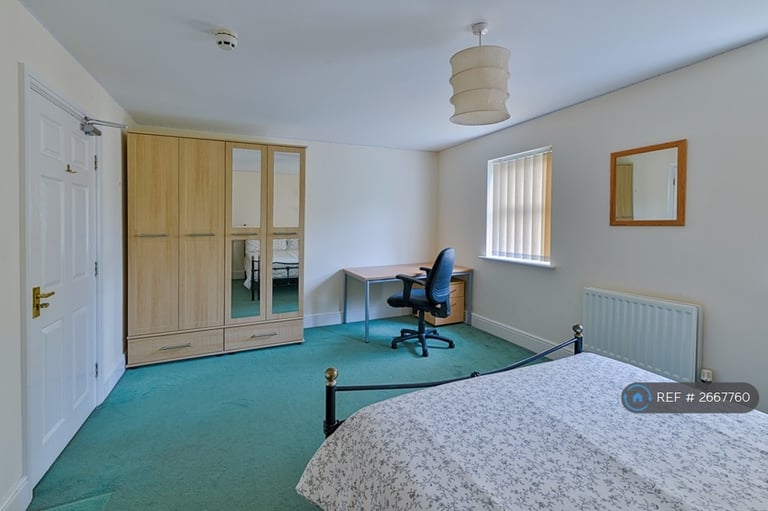 5 bedroom house in Denison Road, Manchester, M14 (5 bed) (#2667760)