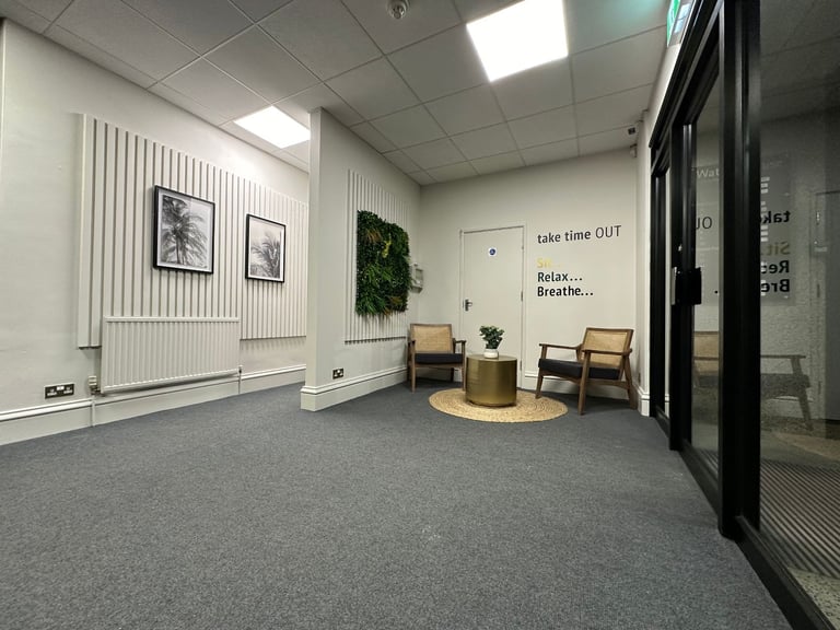 One Person Office To Let - £275pcm - All Bills Included.