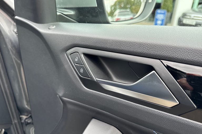 2024 Volkswagen T-Roc 2.0 TSI 300 4MOTION R 5dr DSG | Heated Seats | Rear Camera SUV PETROL Autom...