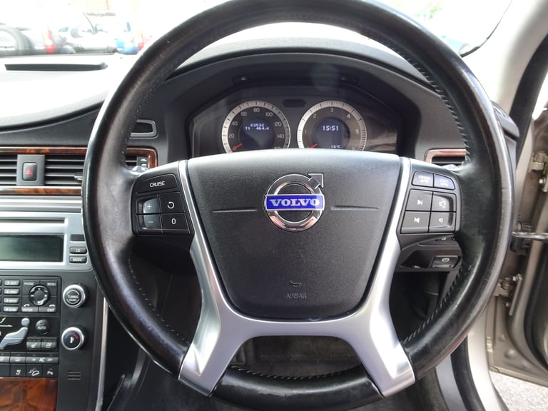 D5 [205] SE Lux Geartronic Nav *CAMBELT+13 SERVICES+SAME OWNER 15 YEARS*
