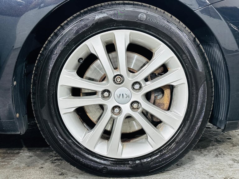 2013 Kia Ceed 1.6 CRDi 2 Auto Euro 5 5dr HATCHBACK Diesel Automatic