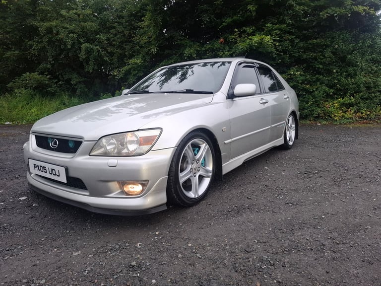 Lexus, IS, Saloon, 2005, Other, 1988 (cc), 4 doors