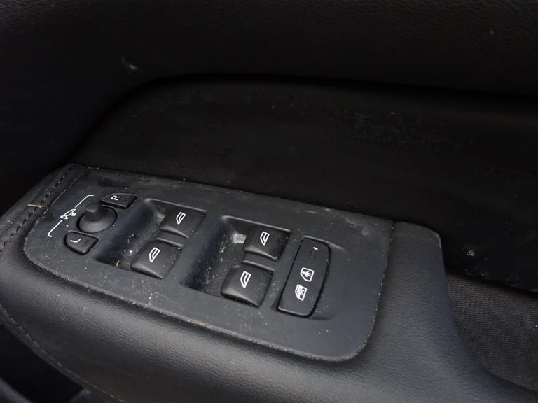 2024 74 REG VOLVO XC60 CORE B5 AWD AUTO DAMAGED REPAIRABLE SALVAGE