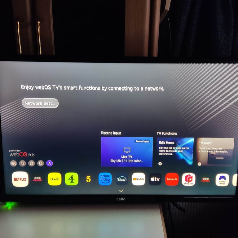 image for 12 volt cello 22" smart traveller tv