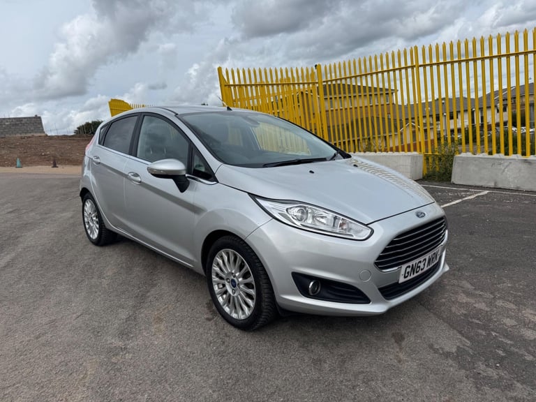 2013 Ford Fiesta 1.0T EcoBoost Titanium Euro 5 (s/s) 5dr HATCHBACK Petrol Manual