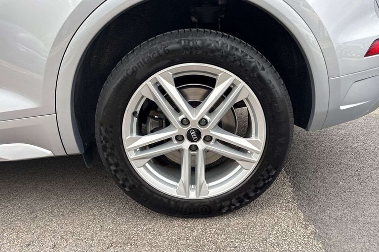 2022 Audi Q5 40 TDI Quattro S Line 5dr S Tronic SUV Diesel Automatic