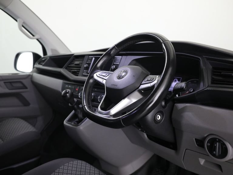 2020 Volkswagen Transporter Shuttle 2.0 TDI S Minibus Double Cab 5dr Diesel Manual SWB Euro 6 (s/...
