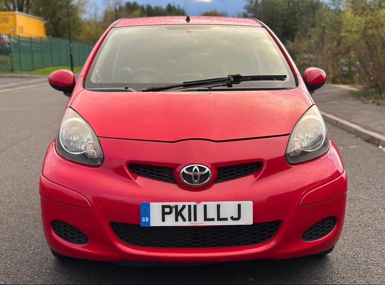 2011 Toyota AYGO 1.0 VVT-i Go Euro 5 3dr HATCHBACK Petrol Manual