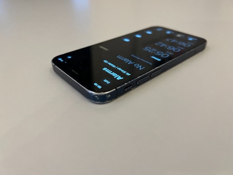 iPhone 12 mini - 128gb - Midnight Blue - £150 ONO