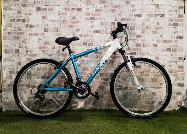 Apollo Twilight Halfords 14 Inch Frame Bike Top Apollo Twilight