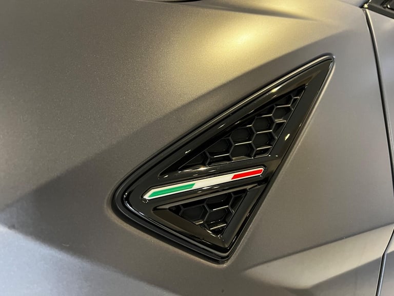 2018 Lamborghini Urus 4.0T FSI V8 5dr Auto ESTATE PETROL Automatic