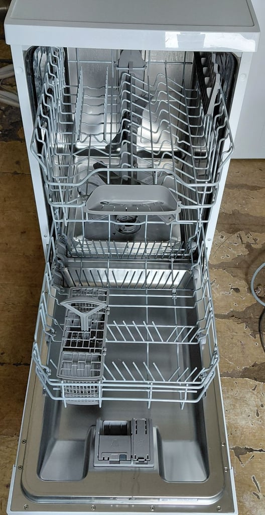 Bosch Slim 45cm wide dishwasher