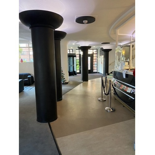 Spacious Studio Du Cane Court, Balham High Road, SW17 7JA * Heating & Hot Water Inc