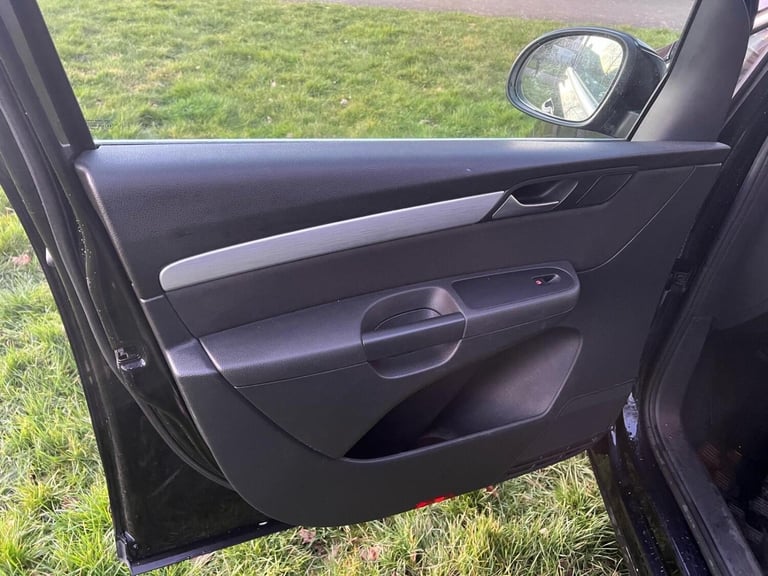 VOLKSWAGEN SHARAN 2.0 TDI BlueMotion Tech SE Nav 2016