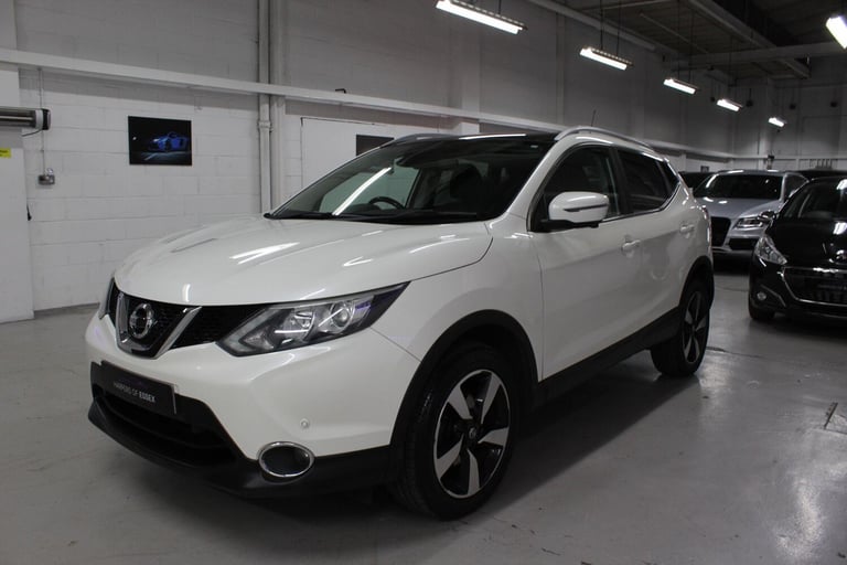 2014 Nissan Qashqai 1.2 DIG-T n-tec+ 2WD Euro 5 (s/s) 5dr HATCHBACK Petrol Manual