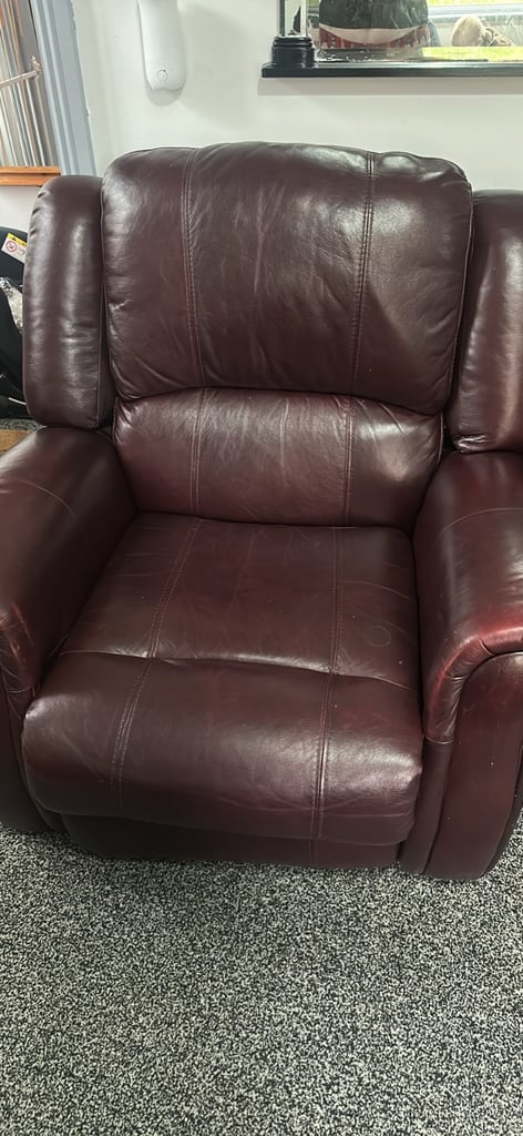 Red leather recliners 