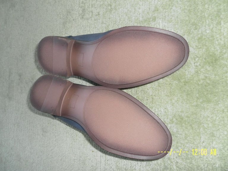 Gents dress shoes,  Blue,  Size 6,  