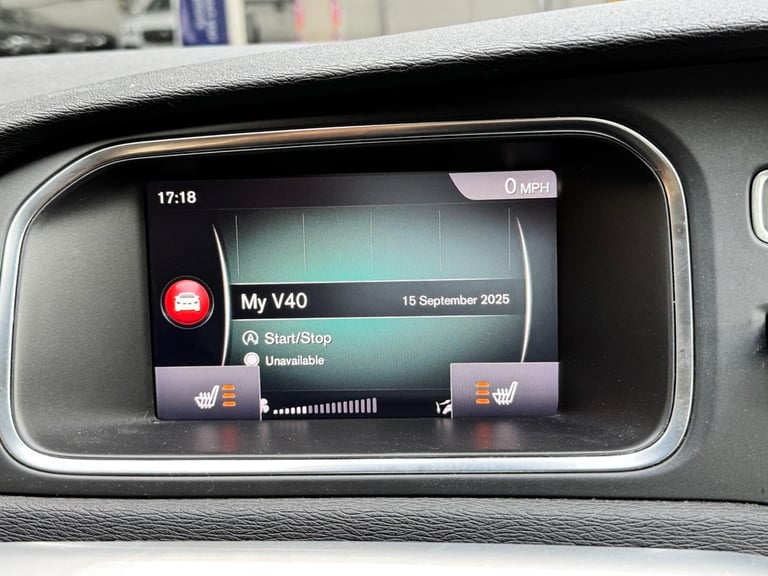 2017 Volvo V40 1.5 T3 Inscription Auto Euro 6 (s/s) 5dr HATCHBACK Petrol Automatic