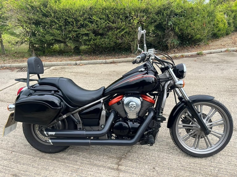 image for 2012 12 KAWASAKI VN 900 C9f A CUSTOM CRUISER VN900 CU VANCE  HINES PANNIERS