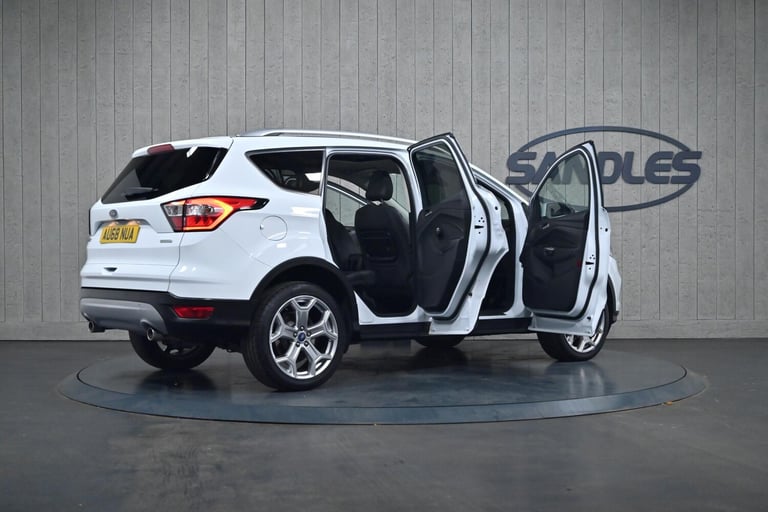 2018 Ford Kuga 1.5T EcoBoost Titanium X Euro 6 (s/s) 5dr HATCHBACK Petrol Manual