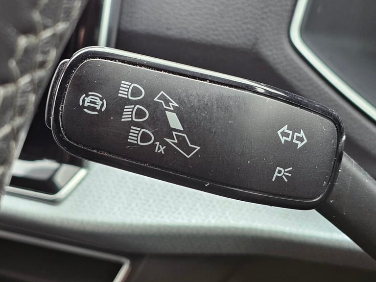 2020 SEAT Tarraco 2.0 TDI XCELLENCE Lux SUV 5dr Diesel DSG 4Drive Euro 6 (s/s) (150 ps) HATCHBACK...