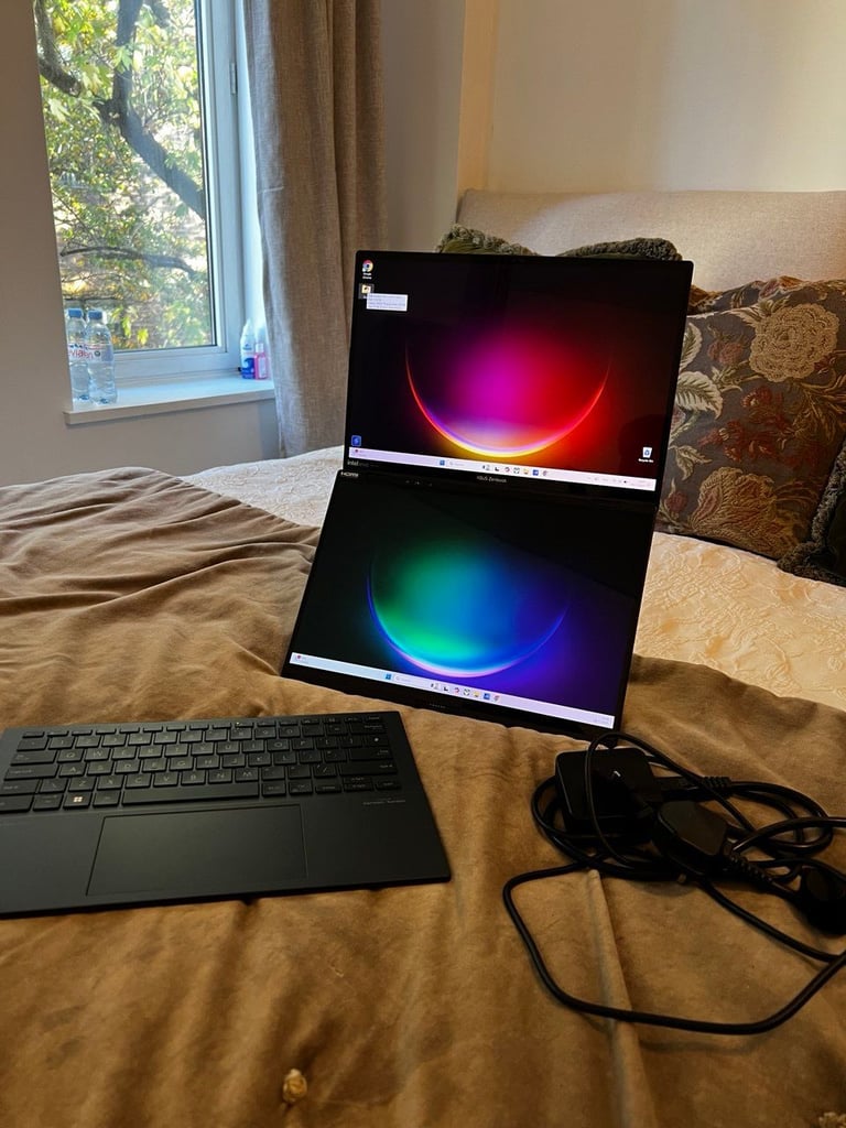 image for ASUS Zenbook Duo UX8406MA – Ultra 9 / 32GB / 1.86TB – Excellent Condition