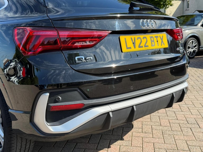 2022 Audi Q3 2.0 TFSI 45 S line Sportback 5dr Petrol S Tronic quattro Euro 6 (s/s) (245  ESTATE P...