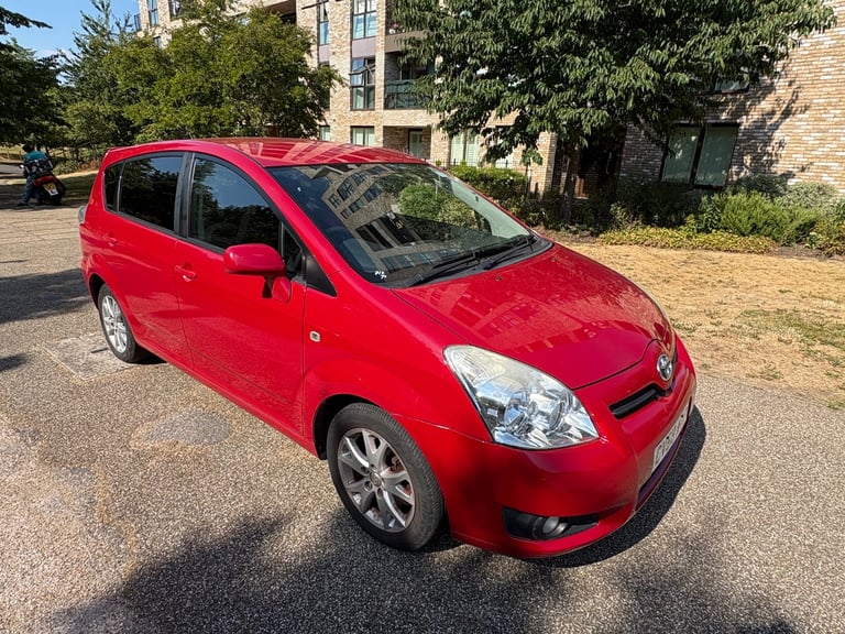 image for 7 Seater Toyota VERSO 1.8 SR 2008 Auto 1.8 petrol,drives great,parking sensors,full serv. history 