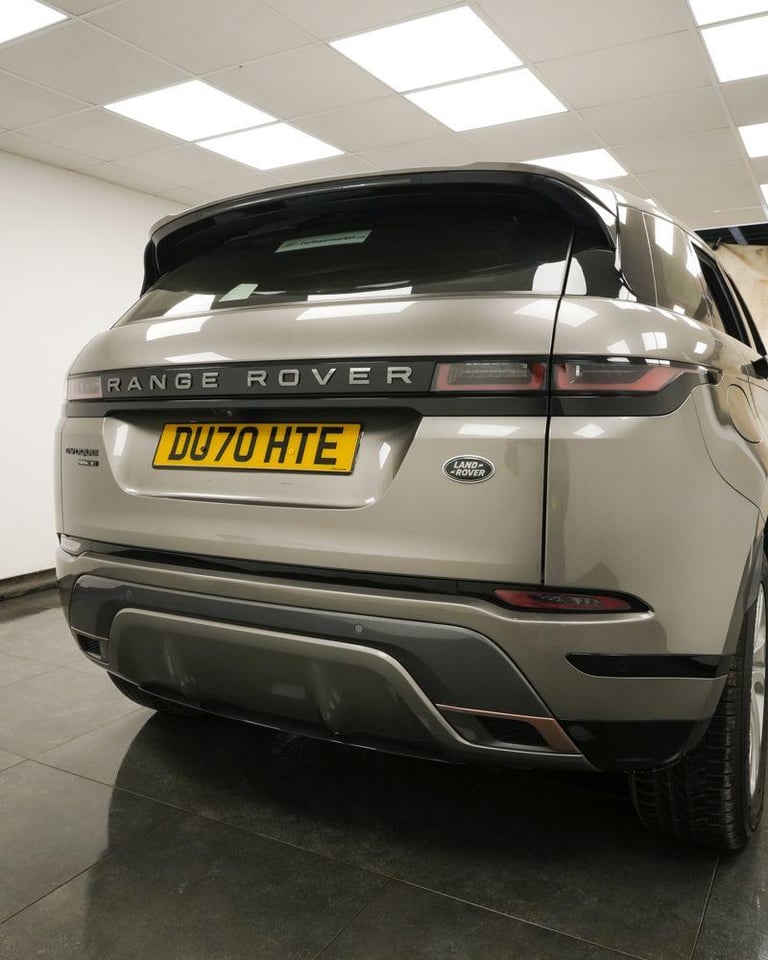 2020 Land Rover Range Rover Evoque 1.5 P300e R-Dynamic S 5dr Auto ESTATE PETROL/ELECTRIC Automatic