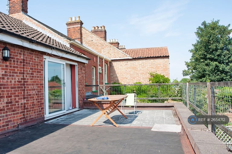 7 bedroom house in Warwick Street, Norwich, NR2 (7 bed) (#2654712)