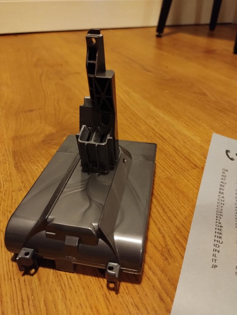 DYSON V7 BATTERY 