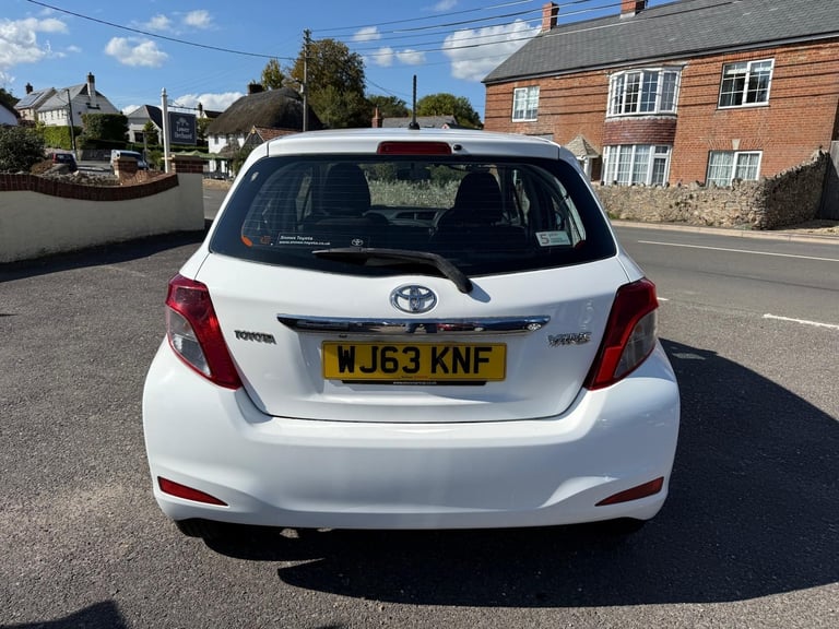 2013 Toyota Yaris 1.3VVT-I TR 5dr Hatchback Petrol Manual