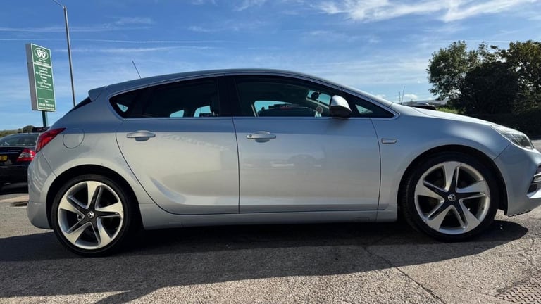 2014 Vauxhall Astra 1.4T 16v Limited Edition Hatchback 5dr Petrol Manual Euro 5 (140 ps) Hatchbac...