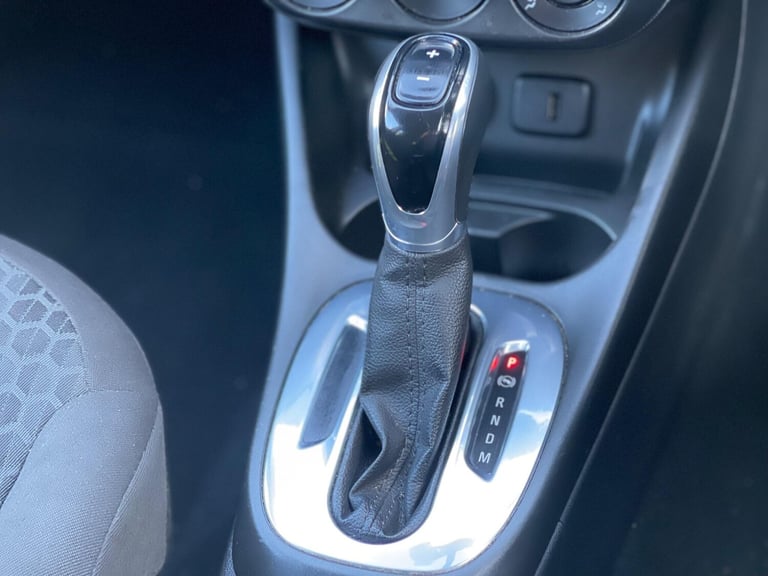 2018 Vauxhall Corsa 1.4i ecoTEC Design Easytronic Euro 6 (s/s) 5dr HATCHBACK Petrol Automatic