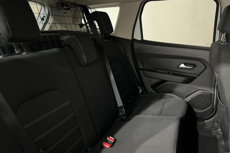 2020 70 DACIA DUSTER 1.5 BLUE DCI PRESTIGE SUV 5DR DIESEL MANUAL 4WD EURO 6 (S/S