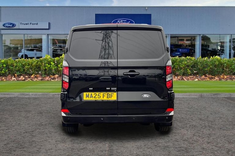 2025 Ford Transit Custom 2.0 EcoBlue 136ps H1 Van Limited Auto PANEL VAN DIESEL Automatic