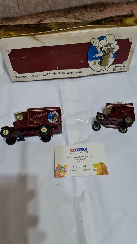 Corgi Thornycroft and Ford Model T Delivery Vans limited edition