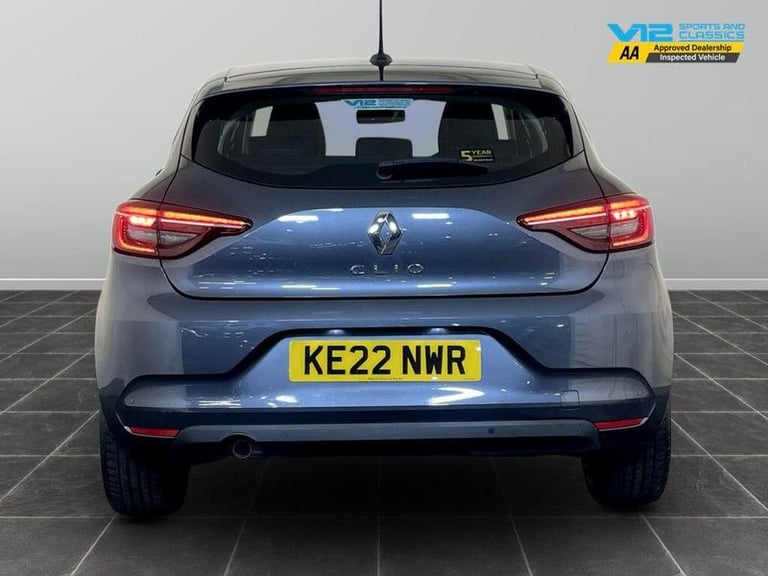 2022 Renault Clio 1.0 TCe Iconic Edition Euro 6 (s/s) 5dr Manual Hatchback Petrol Manual