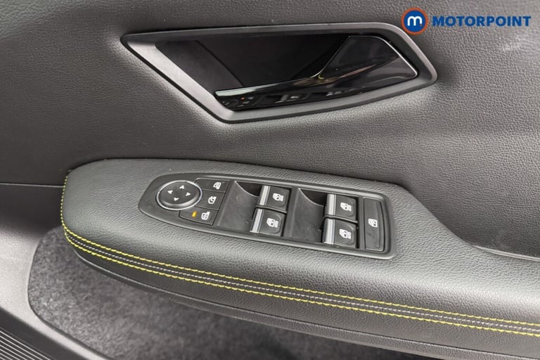 2025 Renault Scenic E-Tech 160kW Techno 87kWh Long Range 5dr Auto MPV Electric Automatic