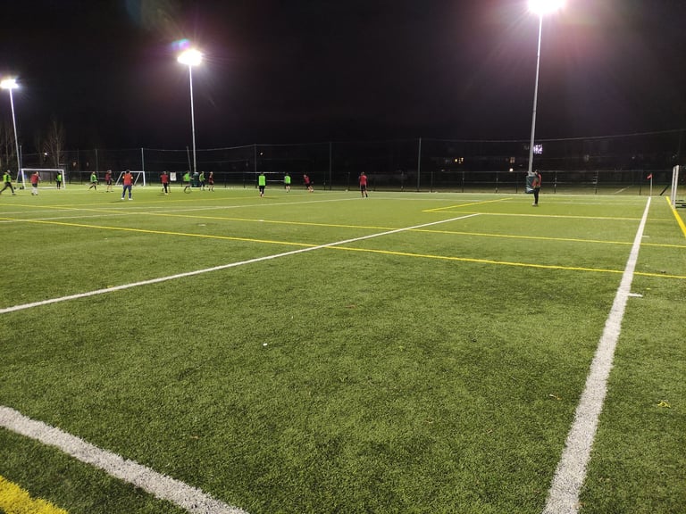 8 A Side Football Sunday 6pm to 7pm At Match Day Centre, Walthamstow